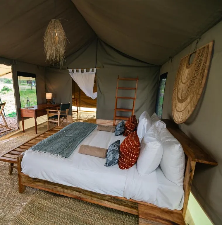 Entepesi Tented Camp 2 Night Safari – photo 1